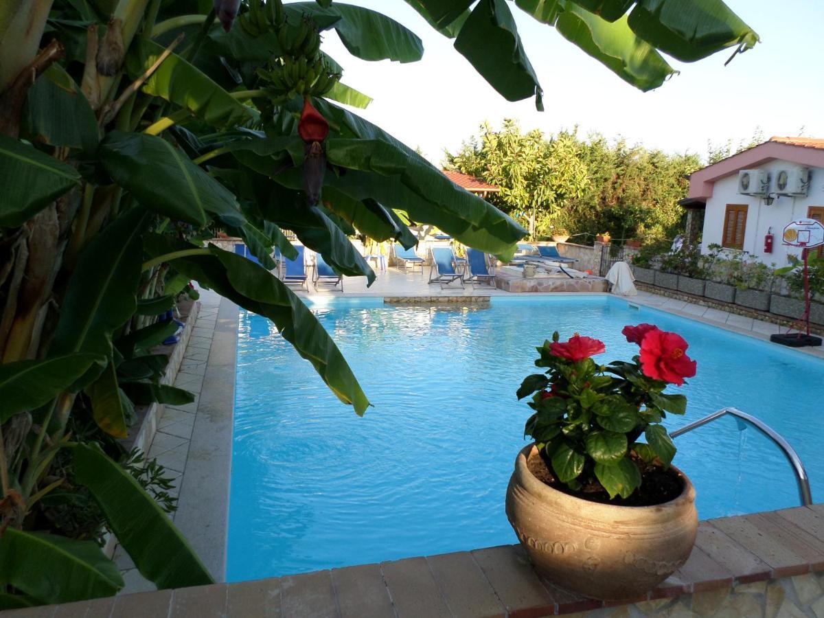 Villaggio Romaniello Marina di Camerota Luaran gambar